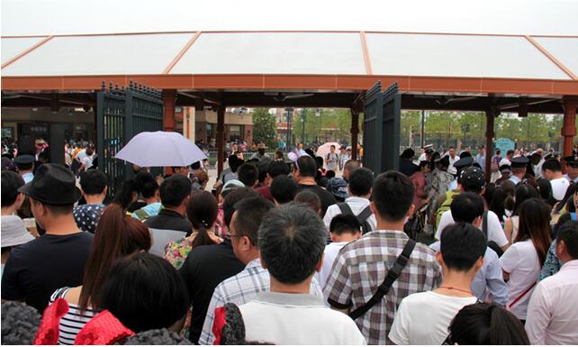 上海迪斯尼开门迎客，公共场所安防防范需谨慎检